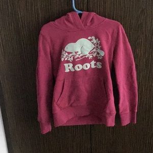 Hot pink roots sweater!!!